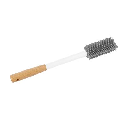 China Sustainable Cleaning Brush Water Bottle Brush Silicone Brush With Wooden Handle for sale