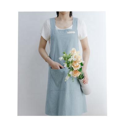 China New Design Wide Strap Plain Blue Cleaning Aprons Fashion Nordic Apron With Pockets Japanese Canvas Apron for sale