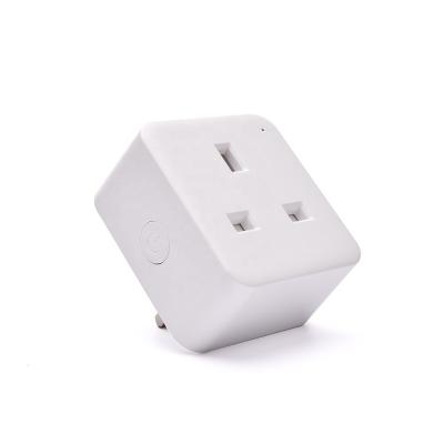 China WiFi Smart Home Remote Control Wireless Device With EU Plug Socket Lamp Light Switch Socket Remote Control UK Standard Socket for sale