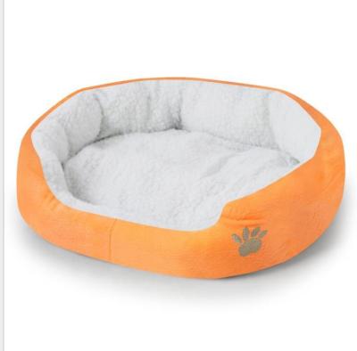 China Sustainable Pet Bed Soft Warm Comfortable Fleece for sale