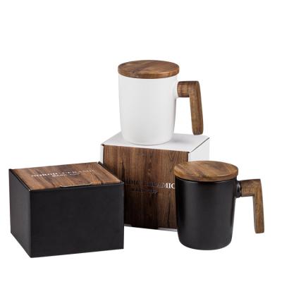 China Viable Exquisite Packaging Handle Porcelain Mug Ceramic Coffee Box Wooden Bamboo Lid Cup Ceramic Mug With Lid And Spoon for sale