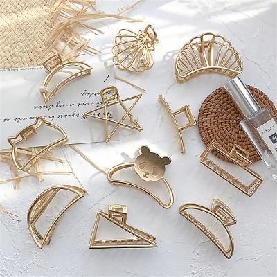 China Fashion Hot Selling Fashion Metal Hair Claw Star Shell Hollow Hair Claw Girl Hair Accessories for sale