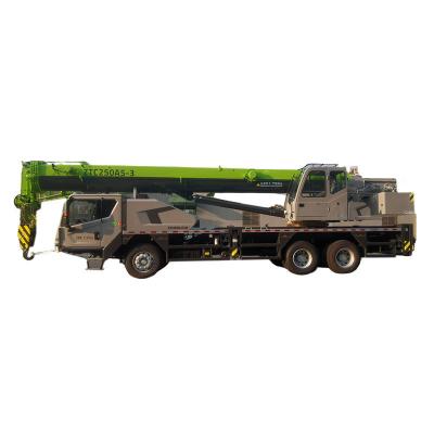 China 25 Ton Mobile Crane Zoomlion Truck Crane in Good Condition with 2001-4000 Working Hours for sale