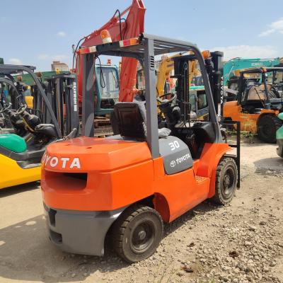 China Used 3 Ton Diesel Forklift FD30 Toyota with Original Color and Working Hours 2001-4000 for sale