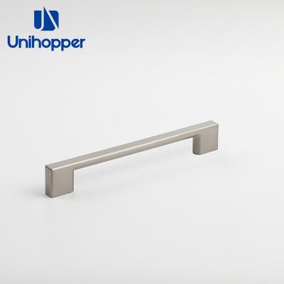 China Unihopper Modern Manufacturer Wholesale Zinc Alloy Brushed Nickel Wardrobe Sideboard Handle for sale