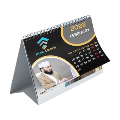 China paper & Custom High Quality Cardboard Desk Table Calendar Printing 2022 Calendar for sale