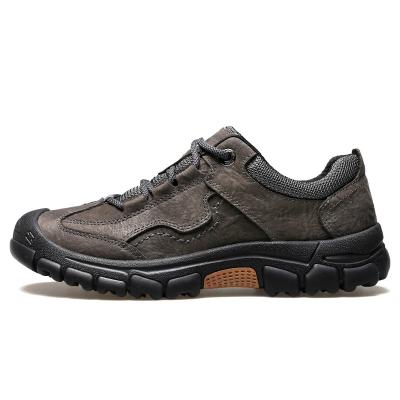 China Fashion\comfortable\durable\breathable\outdoor waterproof manufacturers new arrival professional fashion mountain sports leather safety increasing shoes for sale