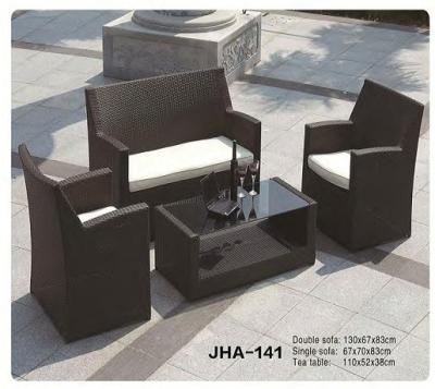 China Modern Garden And Patio 4 Seater Sofa Set With Coffee Table PVC Rattan Furniture for sale