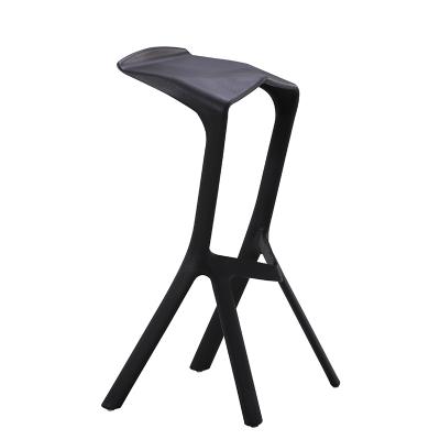 China Strong high quality outdoor plastic taburete furniture modern unique stackable plastic bar stools high bar stools for sale