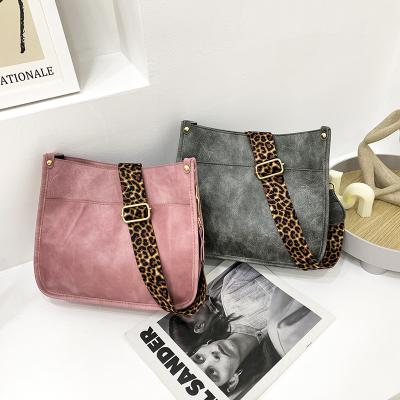 China Lady China factory leopard printing famous large capacity bag design handbag women wholesale for sale