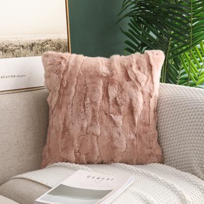 China Real Rabbit Pillowcase Pillowcase Fur Rabbit Luxury Animal Skin Anti-static Natural Handmade Fur Pillowcase for sale