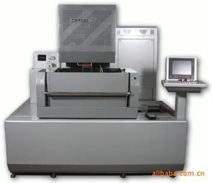 China CNC submerge wire cutting EDM, Electrode wire calibrate to Center and end face by automatic for sale