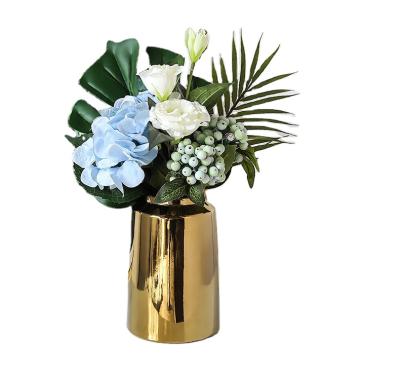 China Art Decor Nordic Style Gold Arts and Crafts with Ceramic Decoration Flower Vase Luxury Electroplating for sale