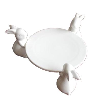 China Rabbit Design Sustainable White Ceramic Bread Cookies Snacks Cake Stand Serving Trays for sale