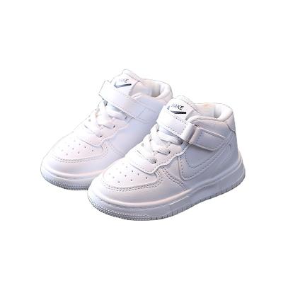 China 2022 New high top leisure comfortable baby children's shoes white breathable small children's sports shoes for sale