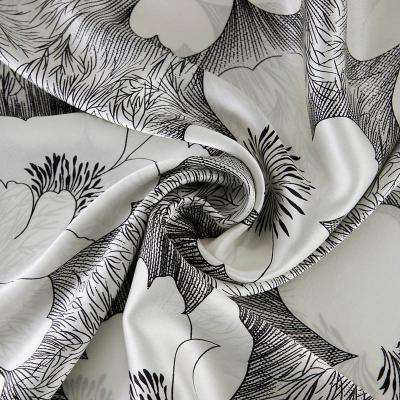 China 16MM Shrink-Resistant 100% Mulberry Silk Fabric 114CM Widths Printed Colors Silk Satin For Bedding Set Apparel DIY for sale