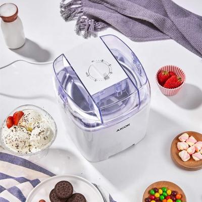 China Newest Convenient and Simple 1500ML Mini Portable Home Use 9.5W Automatic Fruit Ice Cream Maker Machine for sale