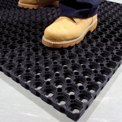 China Corrosion Resistant Industrial Anti Slip Anti Fatigue Rubber Kitchen Mat for sale