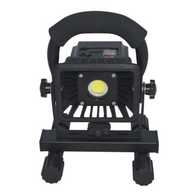 China AC100 - 240V Energy Saving Lamp , Black Shell Rechargeable Outdoor Led Flood Light for sale