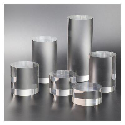 China Modern minimalist clear round acrylic plinths for sale