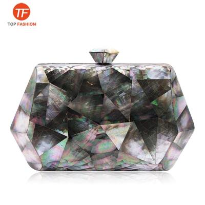 China Luxury Factory Sell 2021 Wholesale Custom High End Rectangle Argyle Pattern Luxury Mother of Pearl Clutch for sale