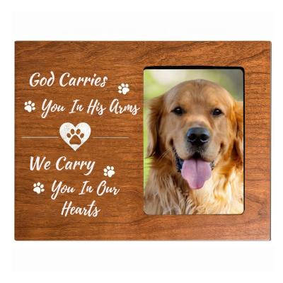 China Europe Dog Frame Wall Art Signs Pet Memorial Picture Rustic Wood Gift for sale