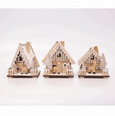 China Low Price Christmas Laser Cut Wooden House 9.97x12.98x10.5cm for sale