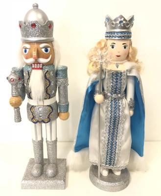 China 14 inch king and princess special wooden nutcracker for christmas decorate 11x9x35.5 cm for sale