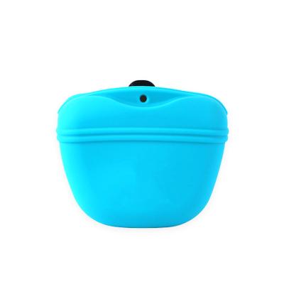 China Viable Waterproof Dog Treat Pouch Silicone Treat Pouch Silicone Treat Training Dog Magnetic Closure for sale