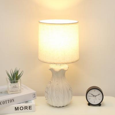 China Modern Nordic Style Bed Side Ceramic Table Lamp For Bedroom for sale