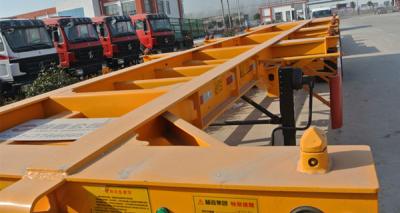 China 40ft Container Skeleton Semi Trailer Flatbed Tractor Trailer 40000kg Loading Capacity for sale