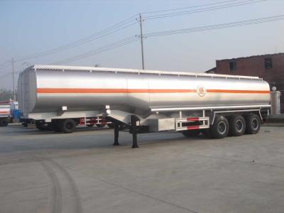 China Oil Transport Fuel Tanker Semi Trailer 3 Axle 42000L 45 CBM 12R22.5 Tire for sale