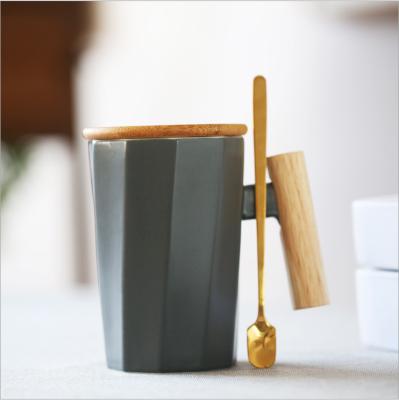 China Simple Creative Wood Handle Coffee Mugs Statistical Institute of Statistics Wind Mugs Ceramic Art Mugs Gifts Can Be Made Log for sale