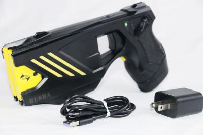 China Comprehensive Dual Cartridges Handheld Stun Gun Multifunctionele accu aangedreven Te koop