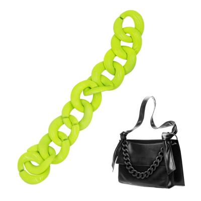 China Acrylic bag handbag purse fashion bag chains new link women's bags with chains for sale