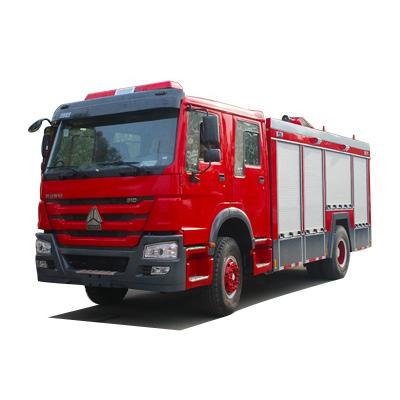 China 8ton 2000gallon Howo 6wheels Airport Fire Truck With Fire Truck Roller Shutter Door 840*2500*3640mm for sale