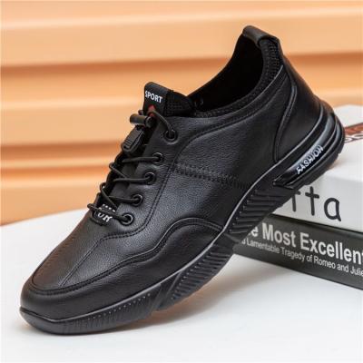 China Deodorization genuine cow leather men's  dress shoes genuine leather driving shoes top quality loafers soft sole casual mocassin shoes for men for sale