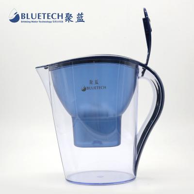 China BLUETECH Outdoor Alkaline Water Pitcher Comfortable Living With Daily Water Filter Pitcher for sale