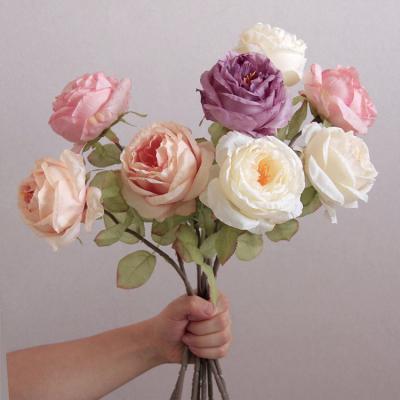 China Wholesale Minimalist Dry Flower Rubber-edged Rose Home Decoration Wedding Bouquet Shooting Props Artificial Flower Rose Bouquet for sale