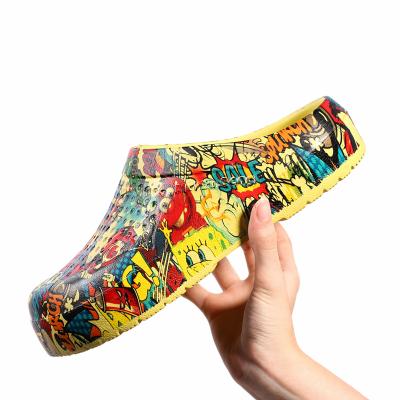 China CUSHIONING Clog Shoe Summer Wholesale Custom Eva Walking Shoes Beach Sandal Clogs for sale