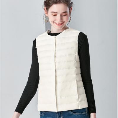 China Factory Supply Ready Stock Women's Breathable Button Closure Button Front Stripper Quilted Lightweight Vest for sale