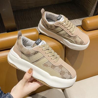 China Wholesale 2022 New Trend Fashion Casual Shoes Women's Thick Soled Sports Shoes for sale