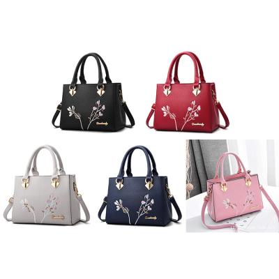 China Fashion Large Capacity Embroidery Women's Handbag PU Leather Women's Luxury Shoulder Handbag for sale