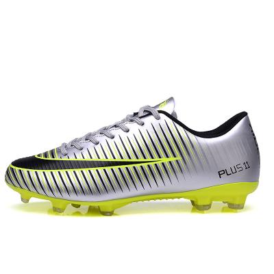 China Colorful Lightweight Soccer Shoes Waterproof Upper With SGS Certification for sale