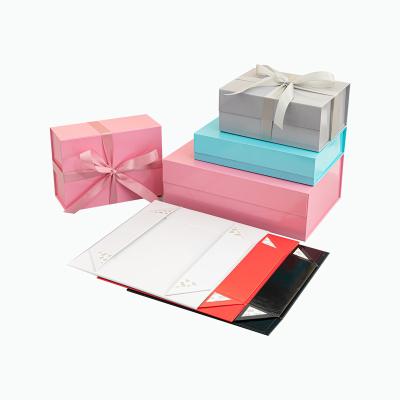 China Luxury High Quality Foldable Mom Box Packaging Magnetic Folding Paper Wedding Dress Gift Box With Ribbon Closure for sale