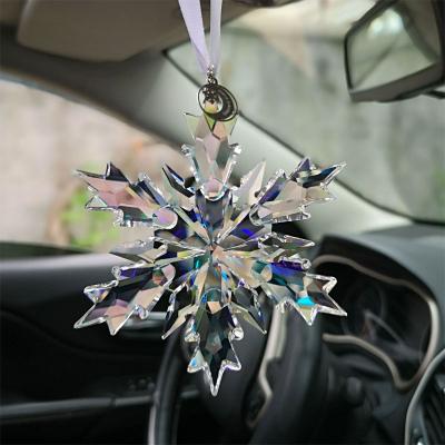 China 2021Hot Selling Europe Car Crystal Christmas Snowflake Pendant from Crystal Pendant Glass Accessories For and Christmas Tree Decor for sale