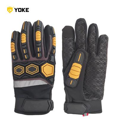 China New Winter Motorcycle Gloves Winter Construction Protection Work Safety Mechanical Gloves for sale