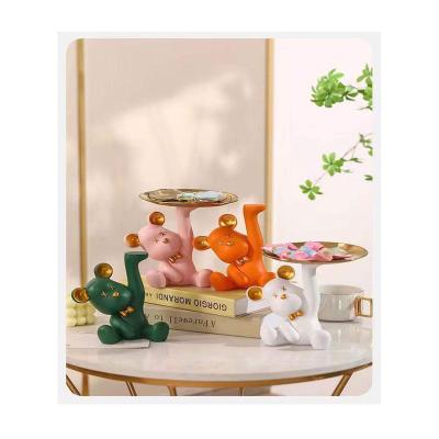 China 2022 Cute Art Deco Bear Storage Tray Resin Pendulum Key Storage Decoration for sale