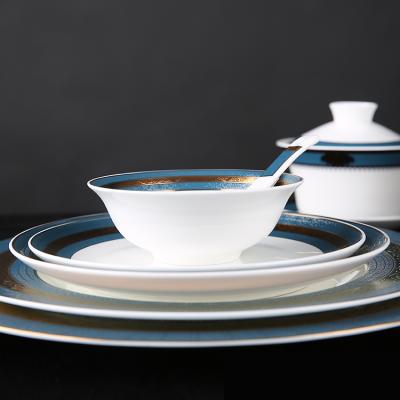 China Disposable Blue Gold Rim Luxury Hotel Dinner Set Porcelain for sale