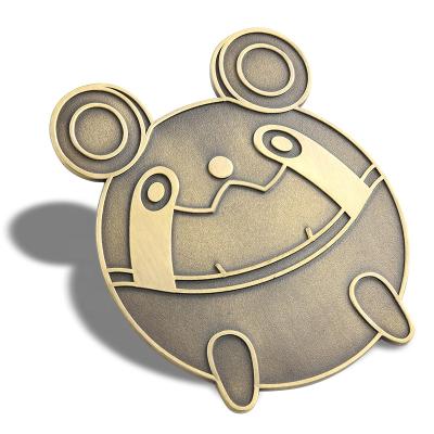 China China factory wholesale cute cartoon mouse shaped antique bronze metal badge with safety pin for sale